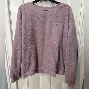 Under Armour women’s crew neck performance sweatshirt